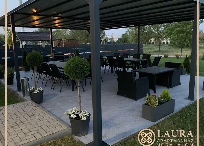 Διαμέρισμα Laura Apartmanhaz *