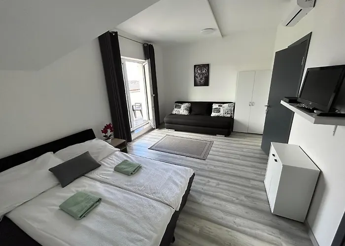 Διαμέρισμα Laura Apartmanhaz