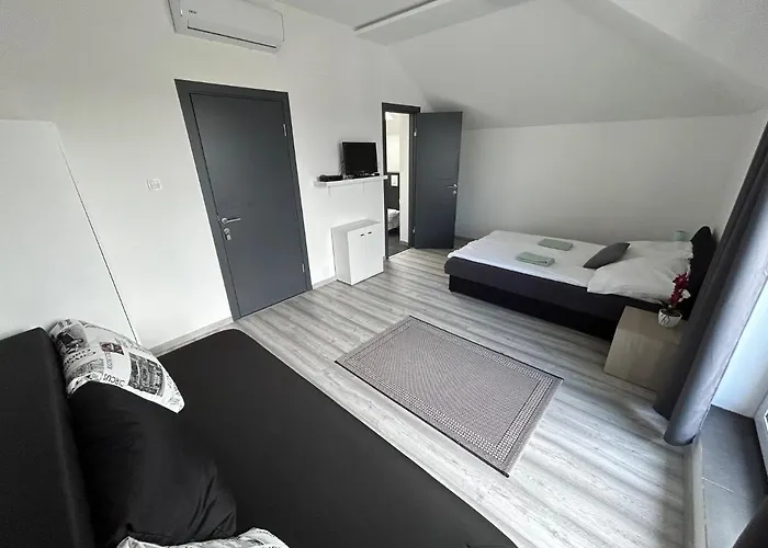 شقة Laura Apartmanhaz *
